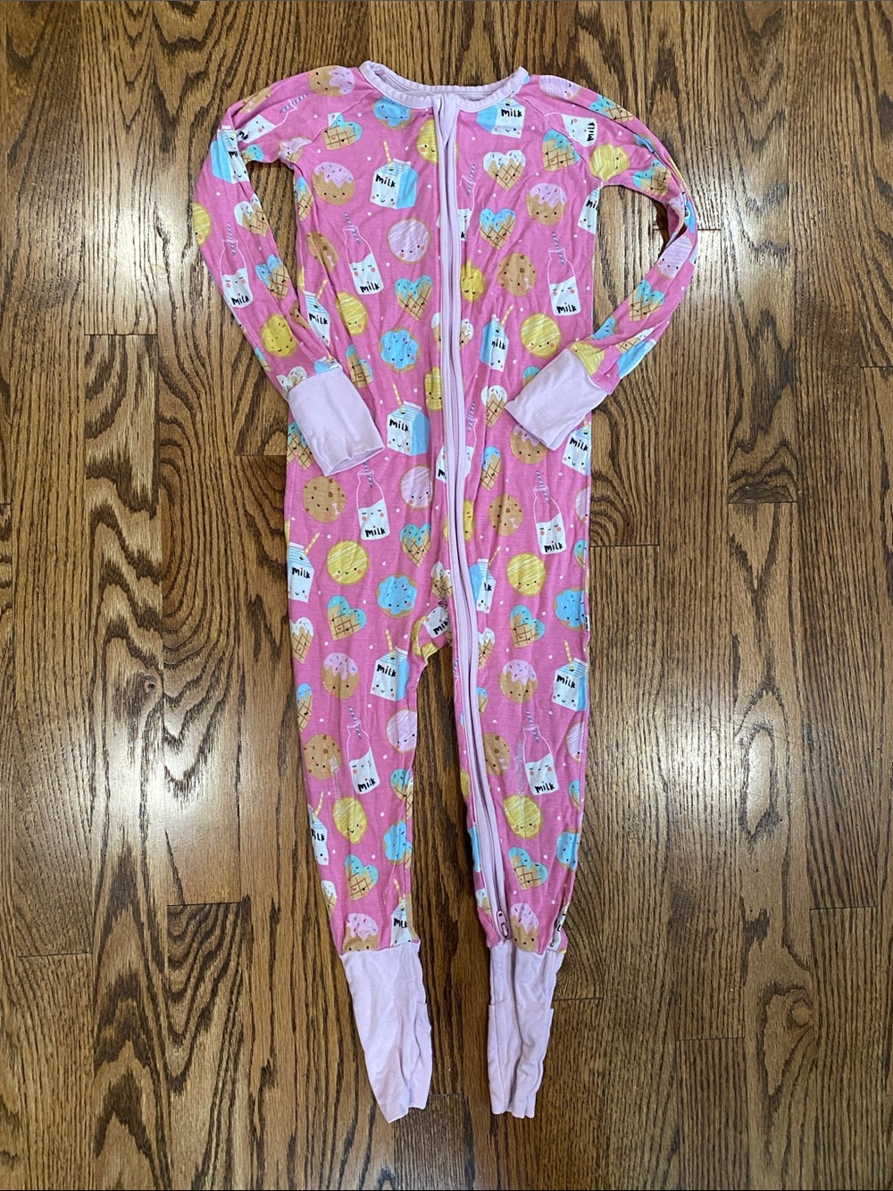 Little Sleepies pink Cookie&Milk bamboo zippy, size 3T. Good used condition